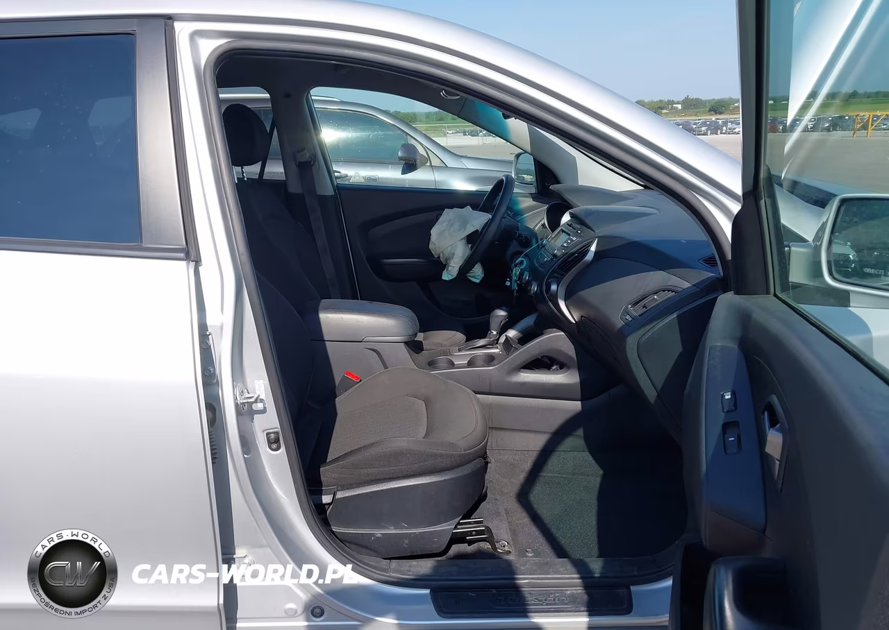 2015 Hyundai Tucson Gls VIN:KM8JTCAF3FU036620 - 5