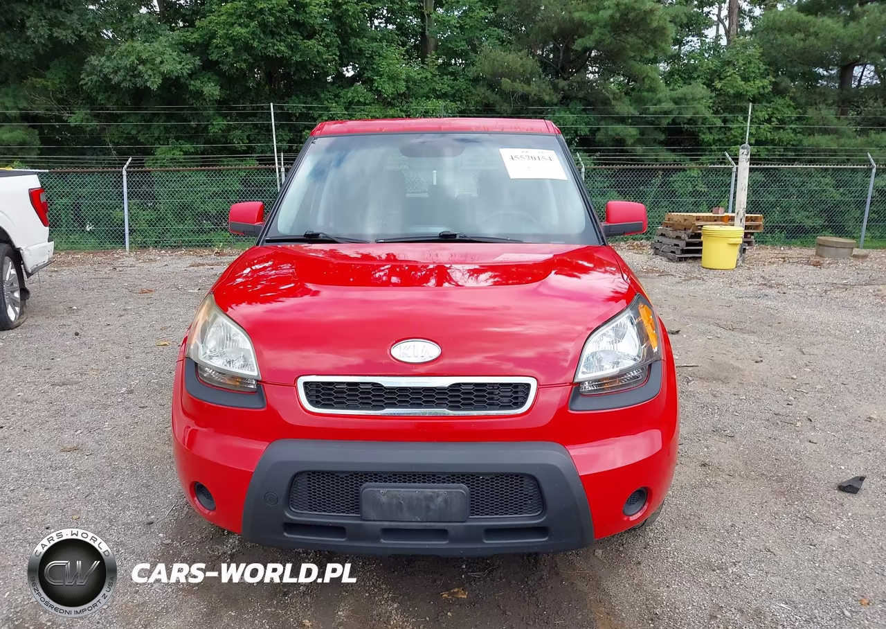 2011 Kia Soul + VIN:KNDJT2A21B7331994 - 13