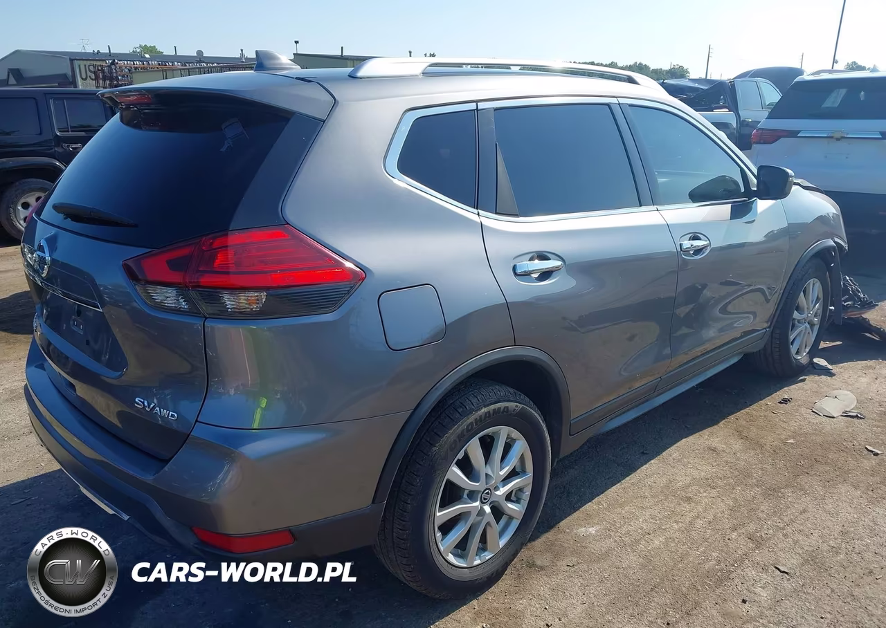 2017 Nissan Rogue Sv VIN:KNMAT2MV6HP566938 - 4