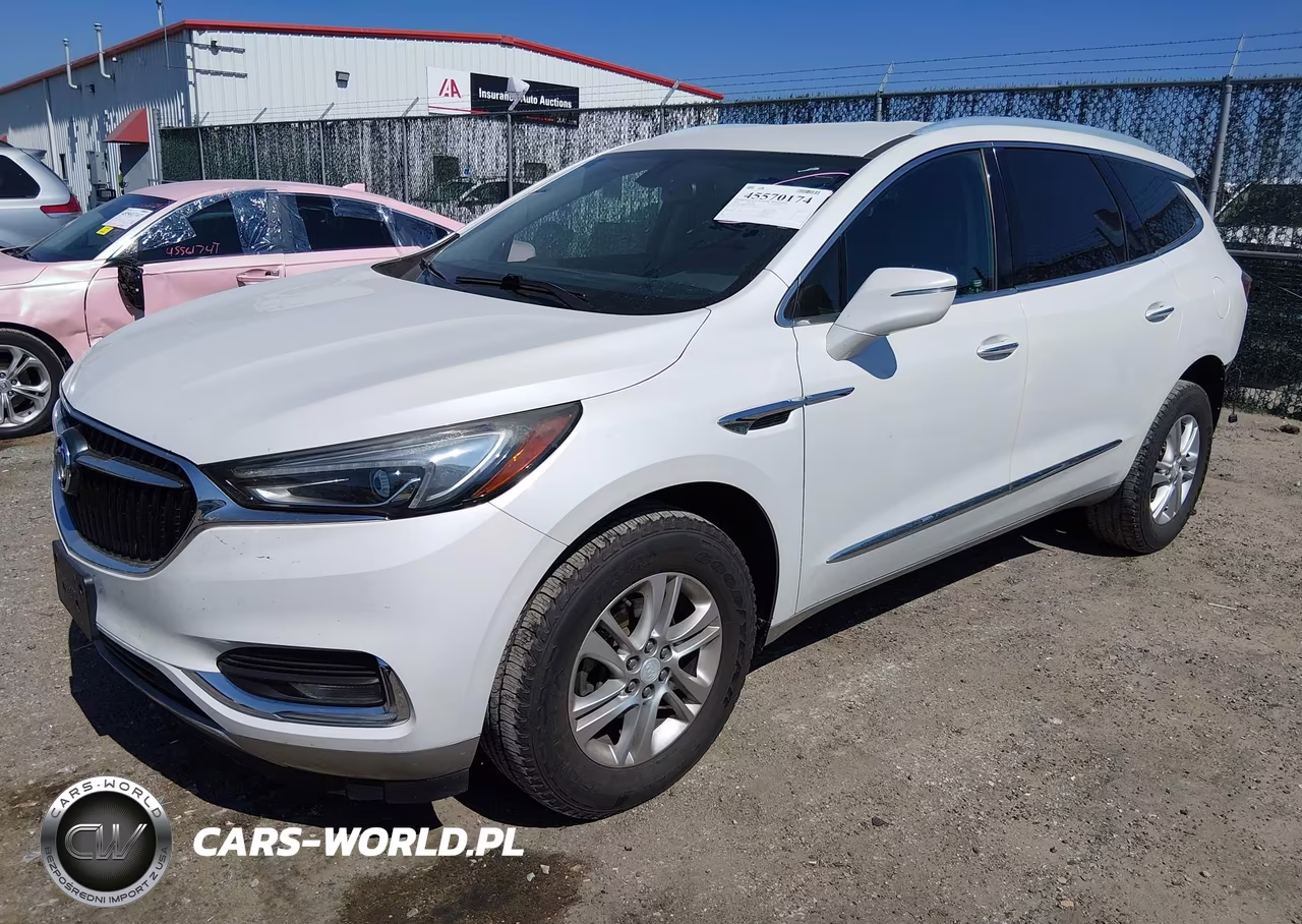 2018 Buick Enclave Essence VIN:5GAERBKW5JJ203665 - 2