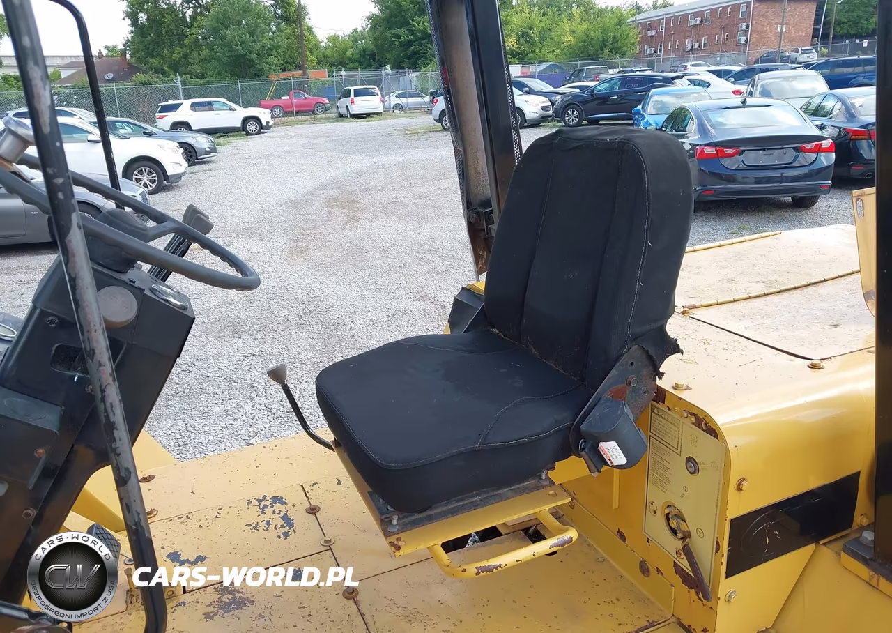 1995 Eagle Ep Picher R80T Cushion Tire Or Pneumatic Forklift Forklift VIN:1KK01001 - 8