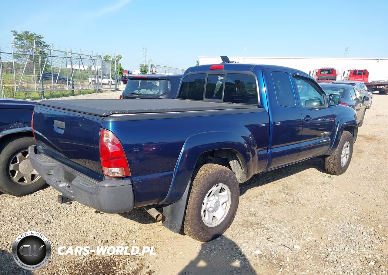 2007 Toyota Tacoma Base V6 VIN:5TEUU42N77Z321517 - 4