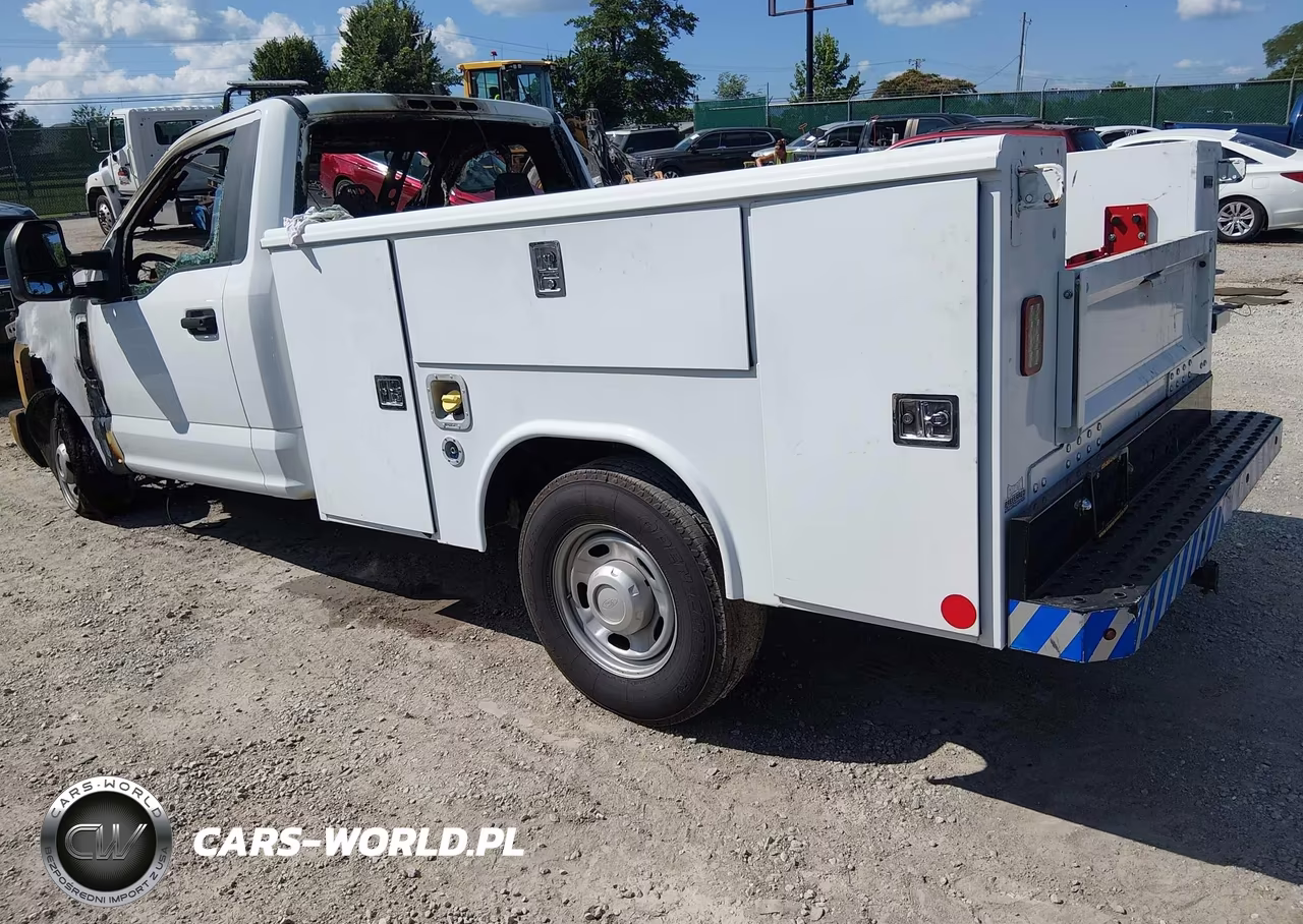 2017 Ford F-250 Xl-Xlt VIN:1FDBF2A61HEE26795 - 3