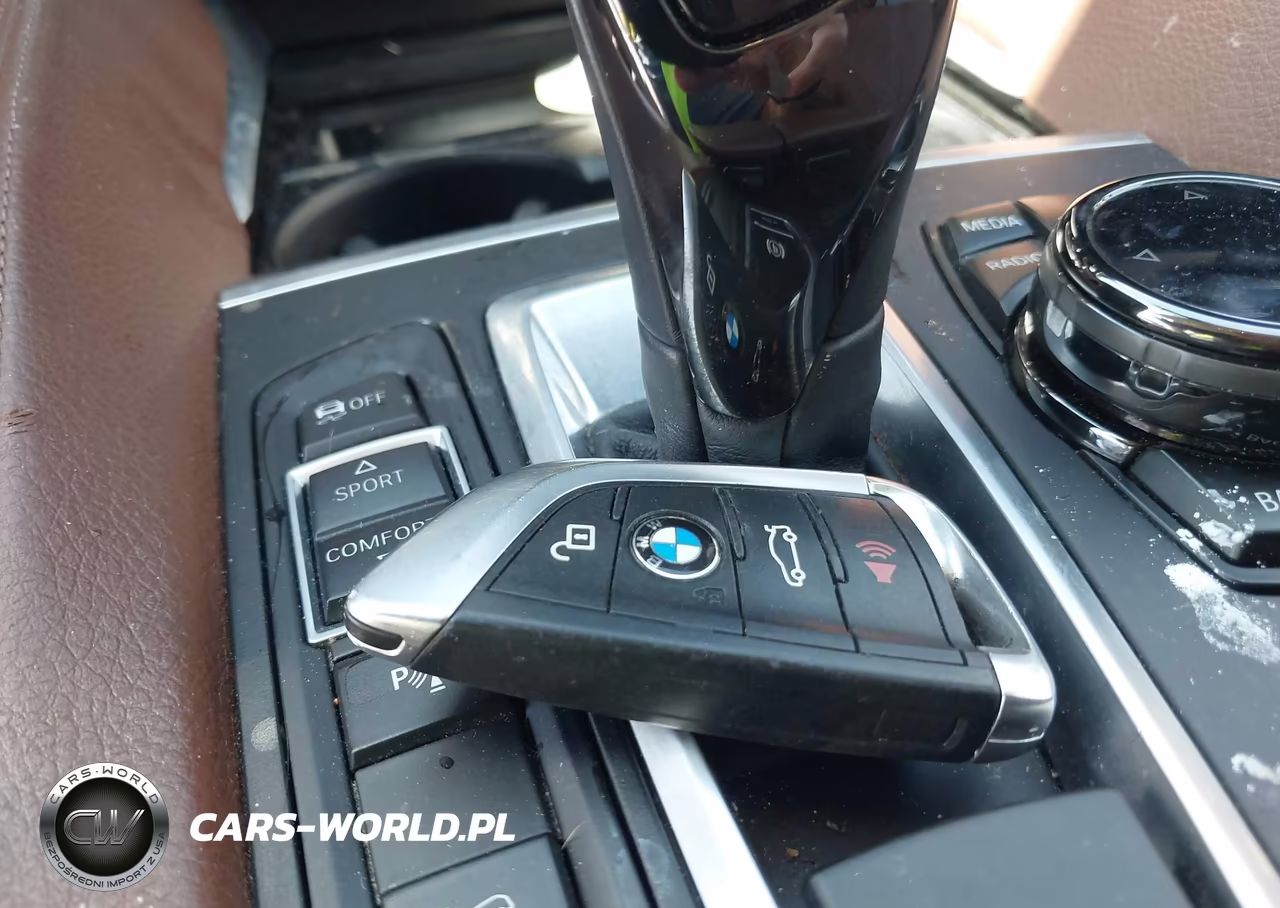 2016 BMW X6 xDrive35I VIN:5UXKU2C58G0N82535 - 11