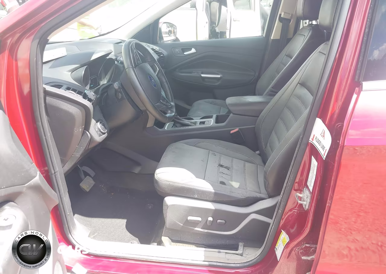 2017 Ford Escape Se VIN:1FMCU0G94HUB36279 - 6