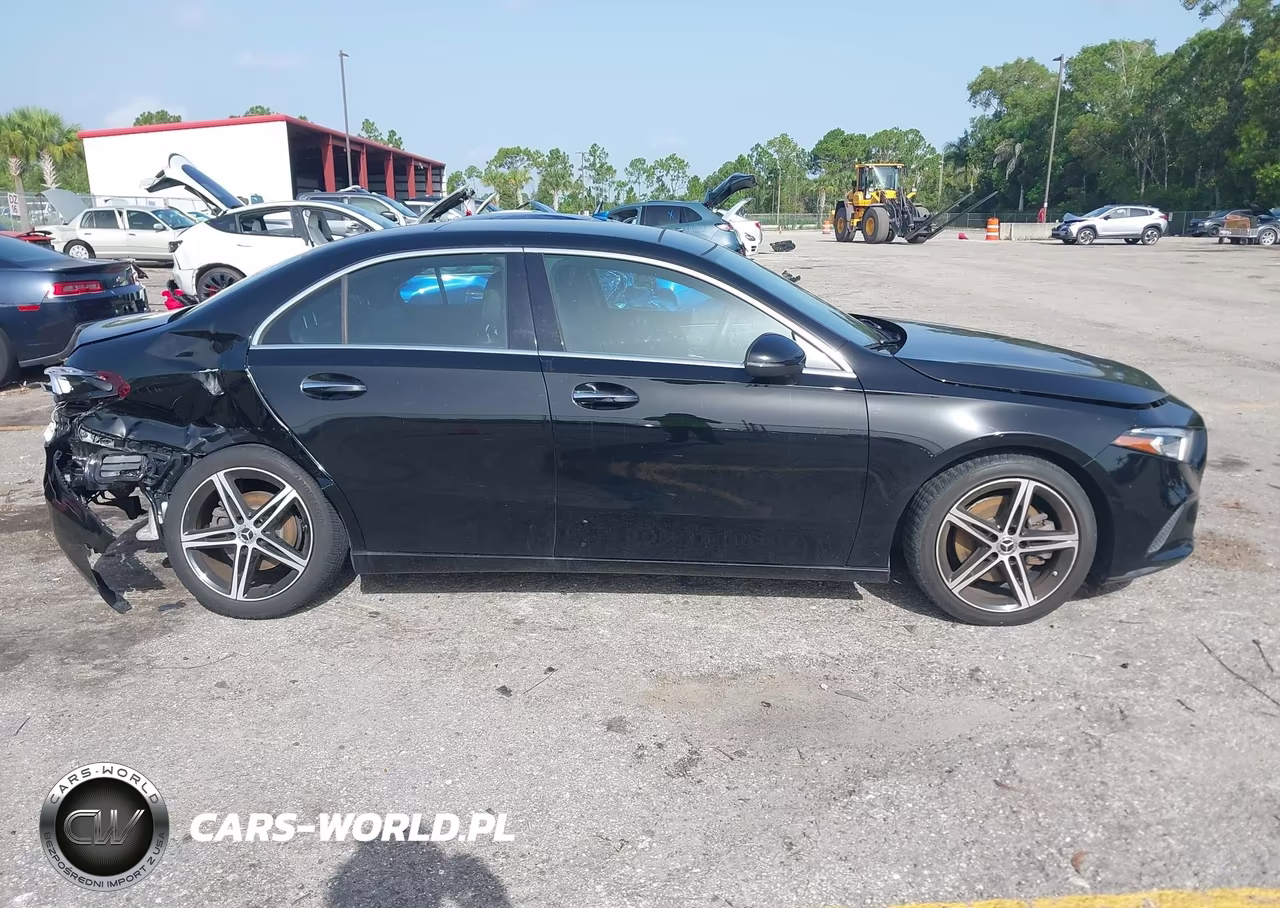 2021 Mercedes-Benz A 220 VIN:W1K3G4EB2MJ289169 - 13