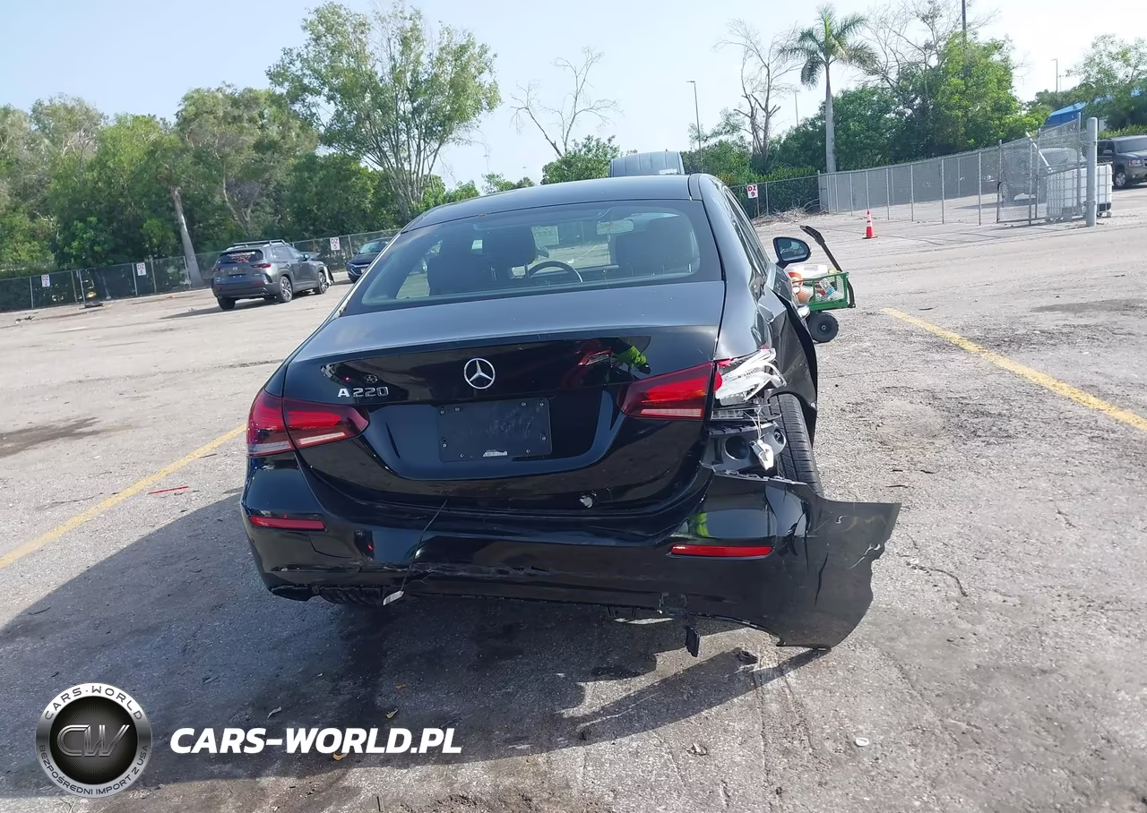 2021 Mercedes-Benz A 220 VIN:W1K3G4EB2MJ289169 - 16