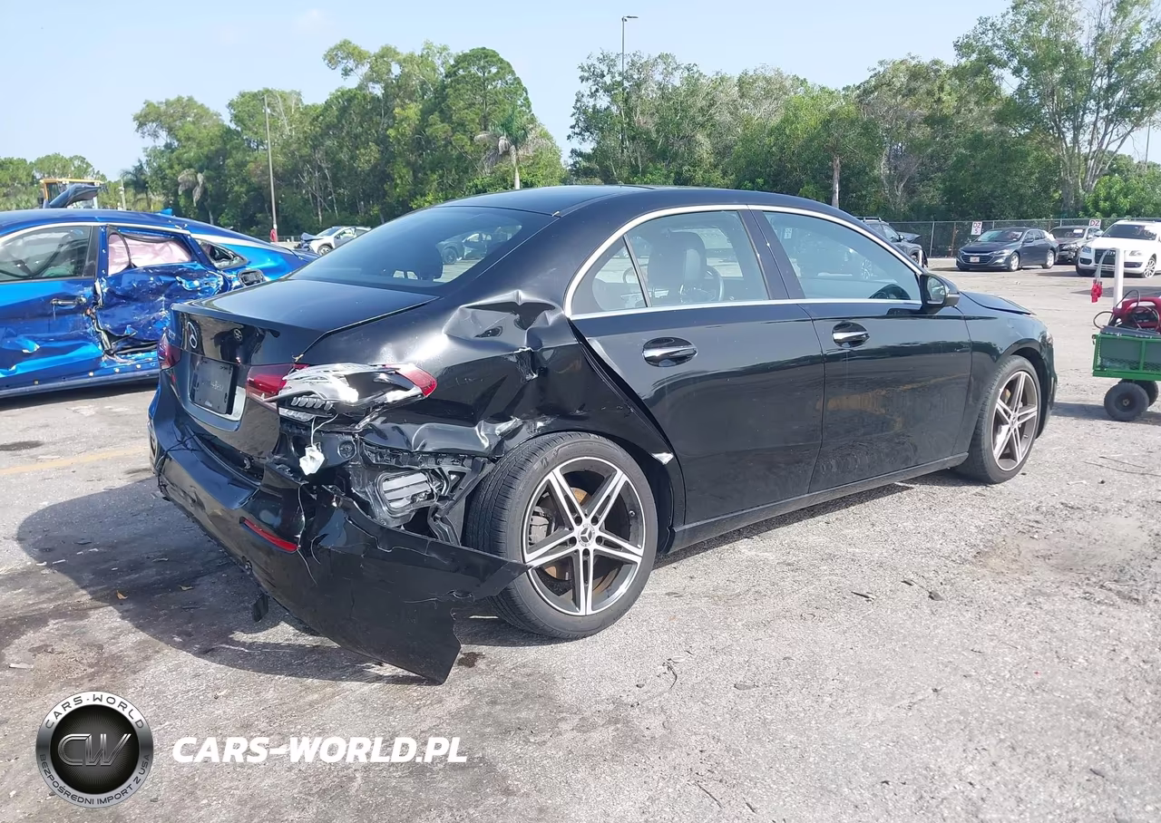 2021 Mercedes-Benz A 220 VIN:W1K3G4EB2MJ289169 - 4