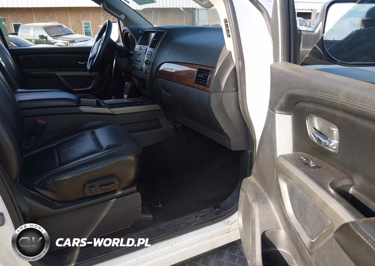 2015 Nissan Armada Platinum VIN:5N1BA0NE8FN608401 - 5