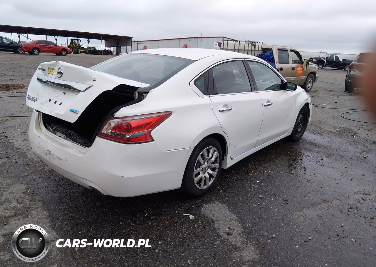 2013 Nissan Altima 2.5 S VIN:1N4AL3APXDC289066 - 4