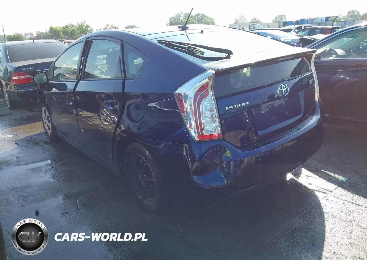 2013 Toyota Prius Four VIN:JTDKN3DU1D0351479 - 3