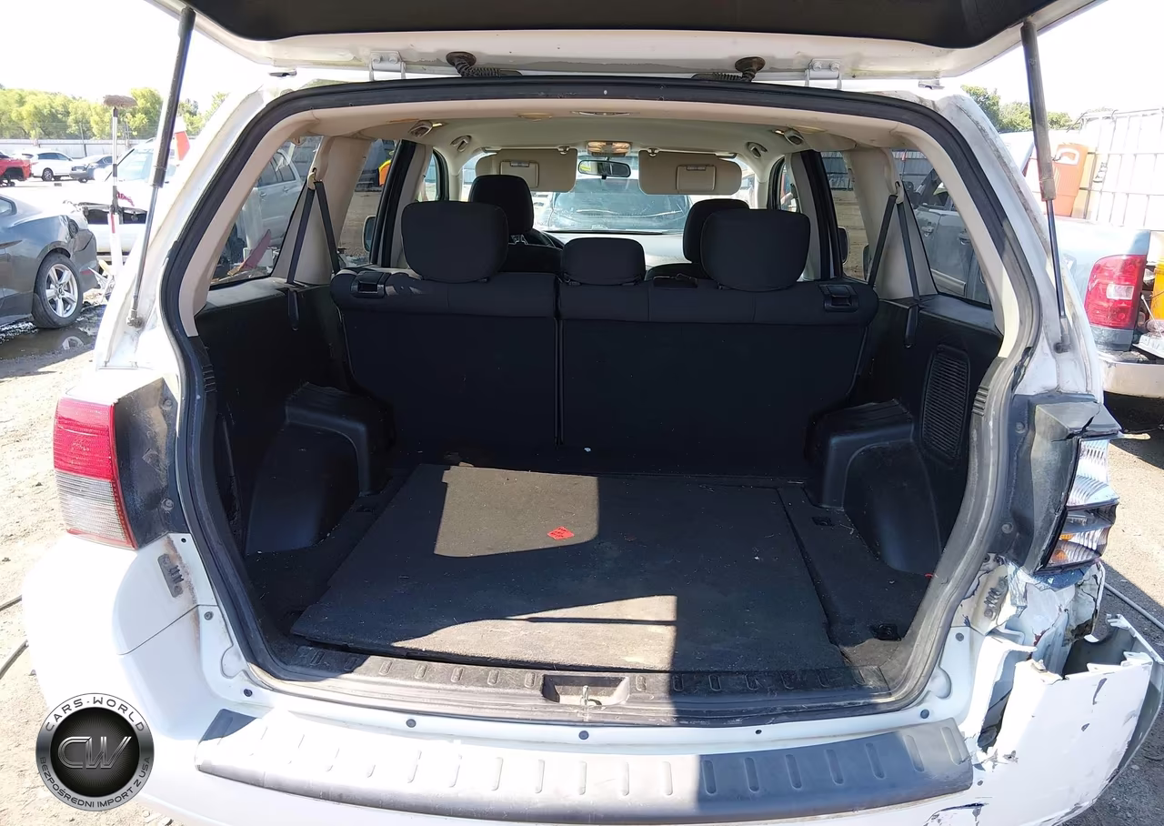 2011 Mitsubishi Endeavor VIN:4A4JN2AS2BE026793 - 17