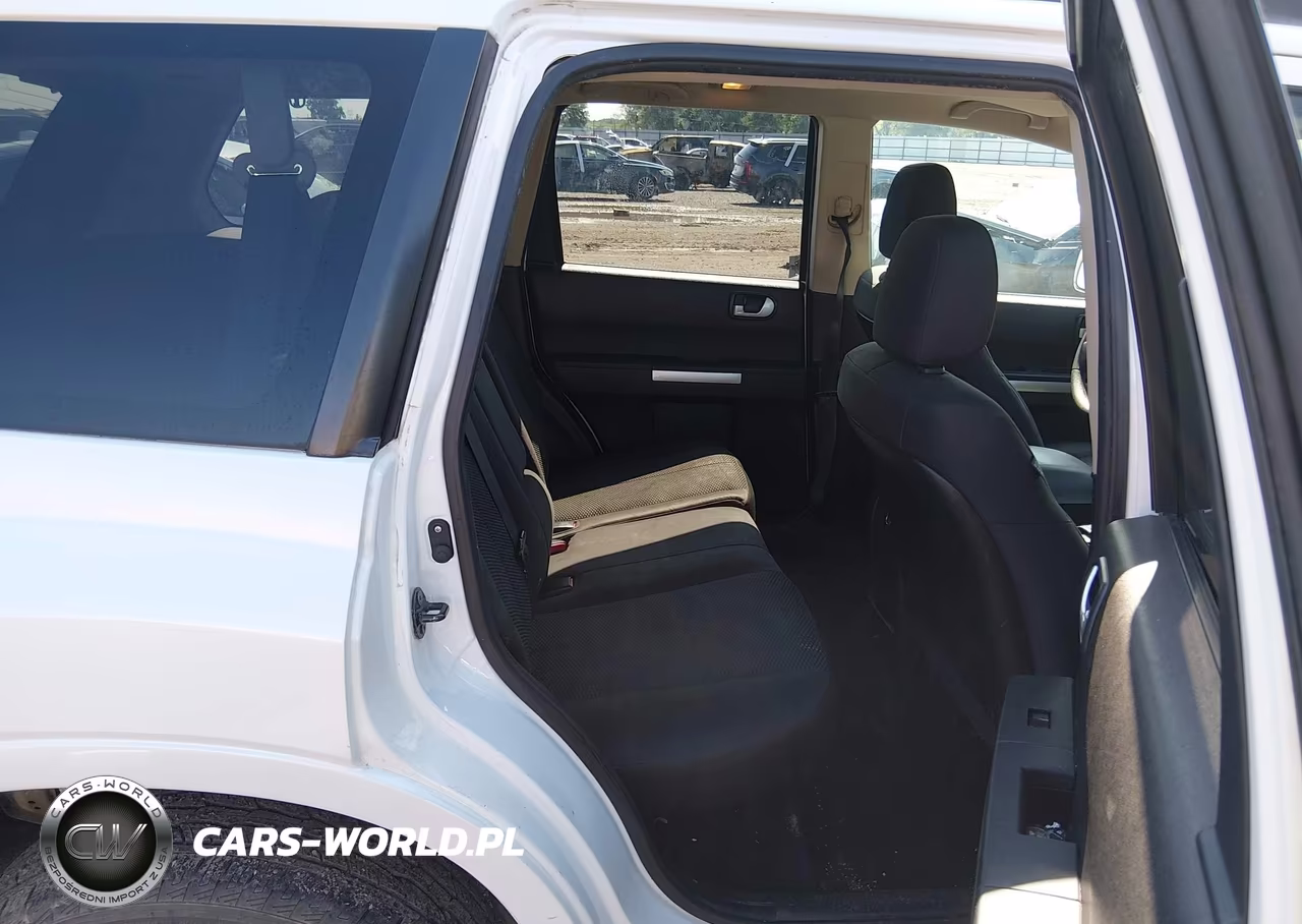 2011 Mitsubishi Endeavor VIN:4A4JN2AS2BE026793 - 8