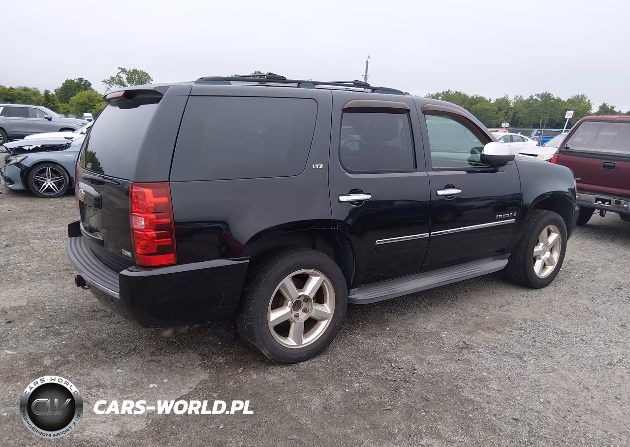 2009 Chevrolet Tahoe Ltz VIN:1GNFK33049R246101 - 4