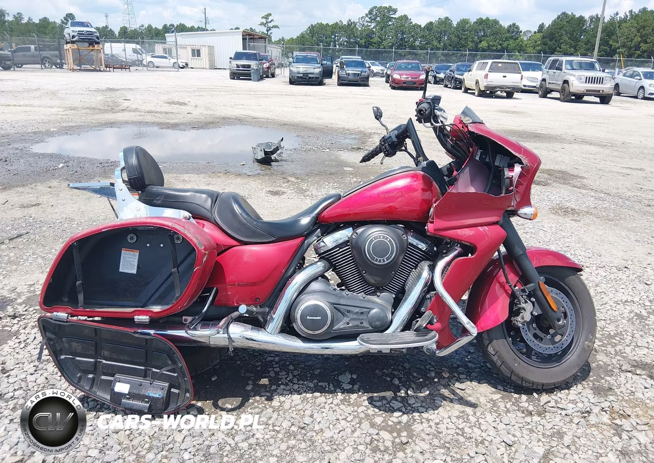 2011 Kawasaki Vn1700 J VIN:JKBVNRJ1XBA000383 - 12