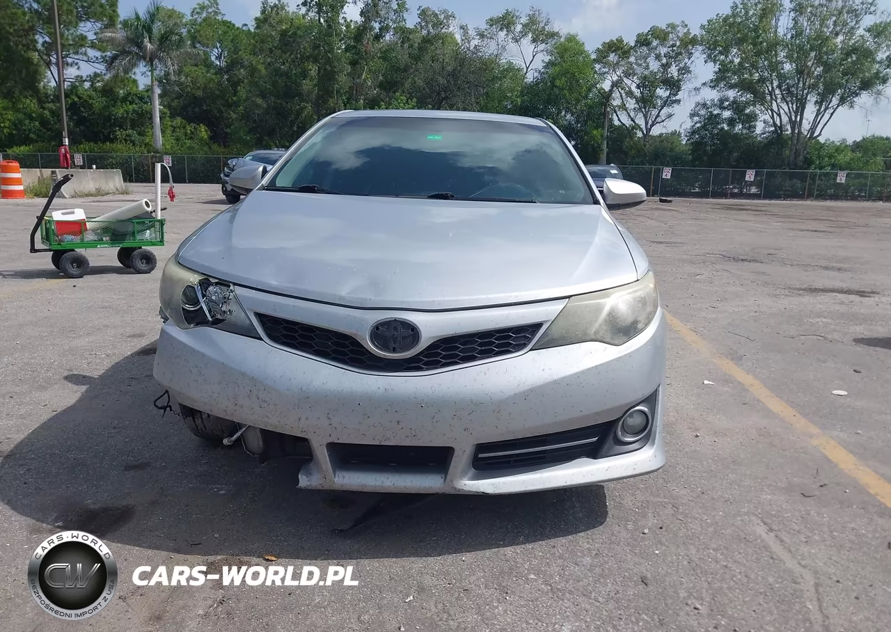 2013 Toyota Camry Se VIN:4T1BF1FK1DU265381 - 12