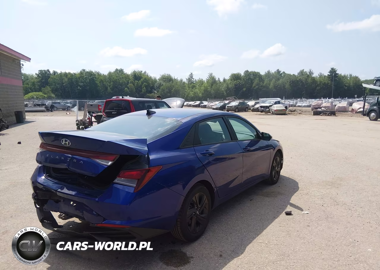 2023 Hyundai Elantra Sel VIN:KMHLM4AG9PU455125 - 4