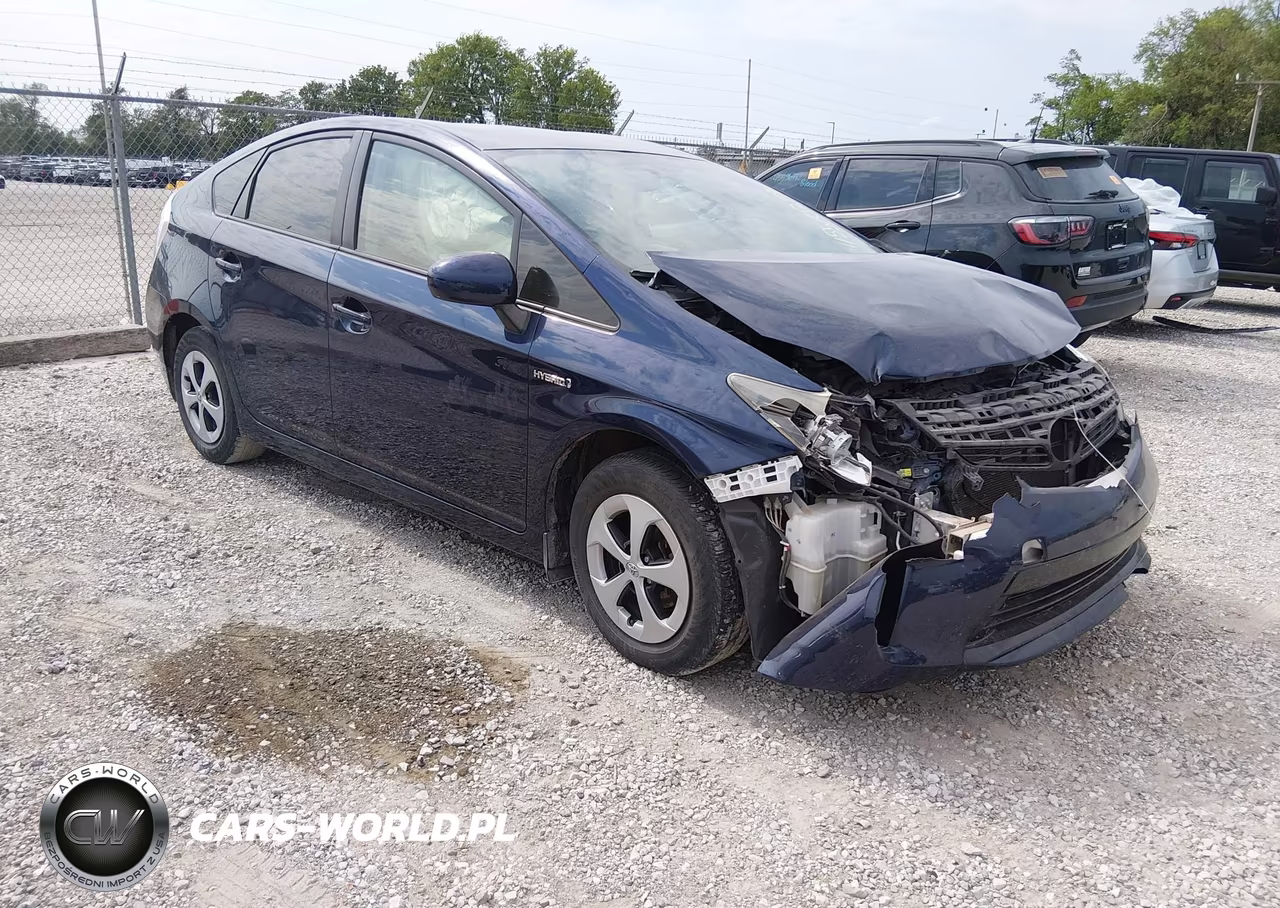 2015 Toyota Prius Three – zdjęcie 1 z 15