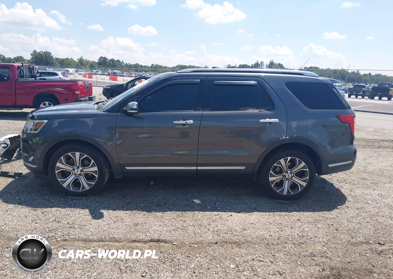 2018 Ford Explorer Platinum VIN:1FM5K8HT6JGB93627 - 14