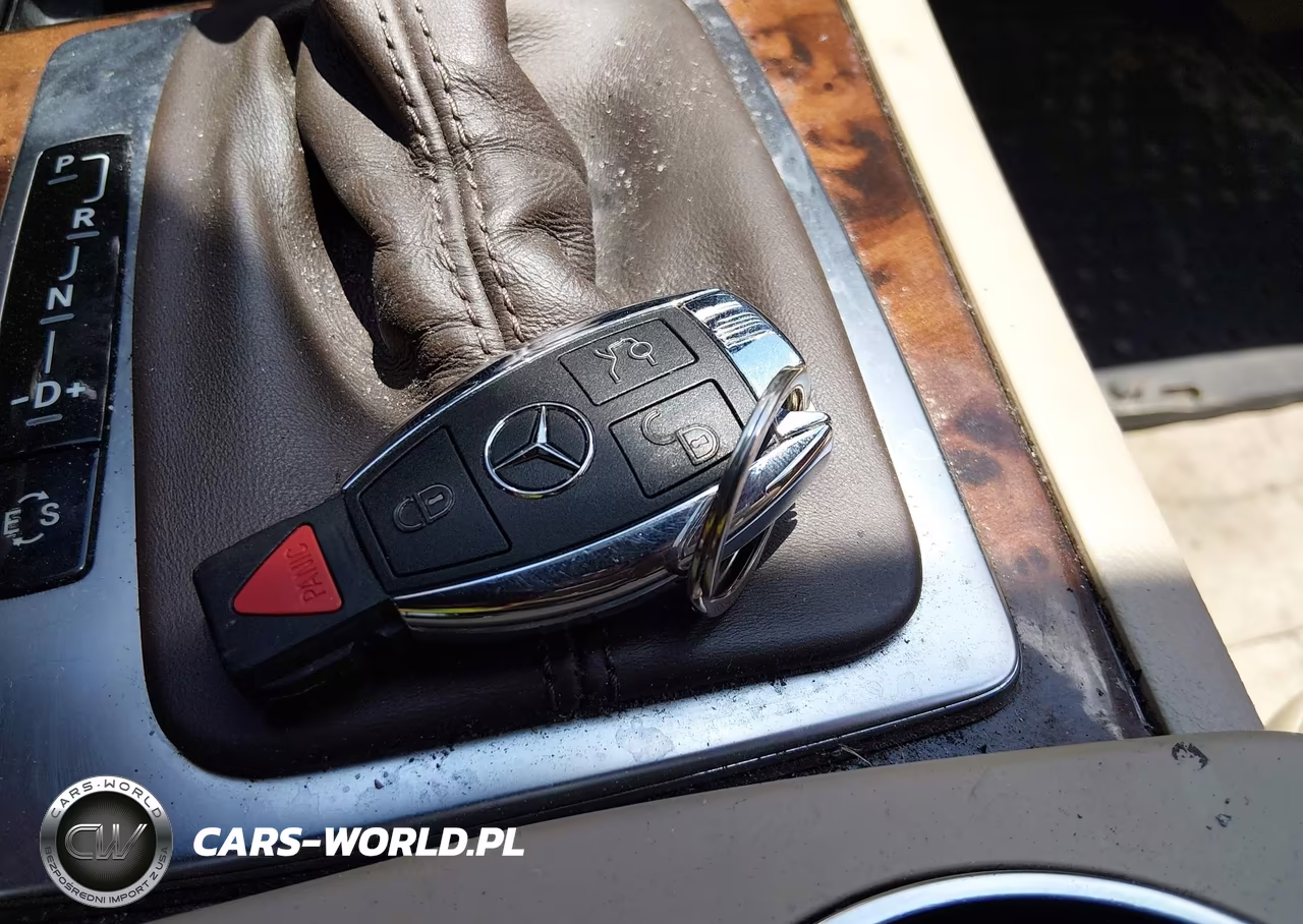 2014 Mercedes-Benz C-Class C 250 Sport VIN:WDDGF4HB2EG229861 - 11