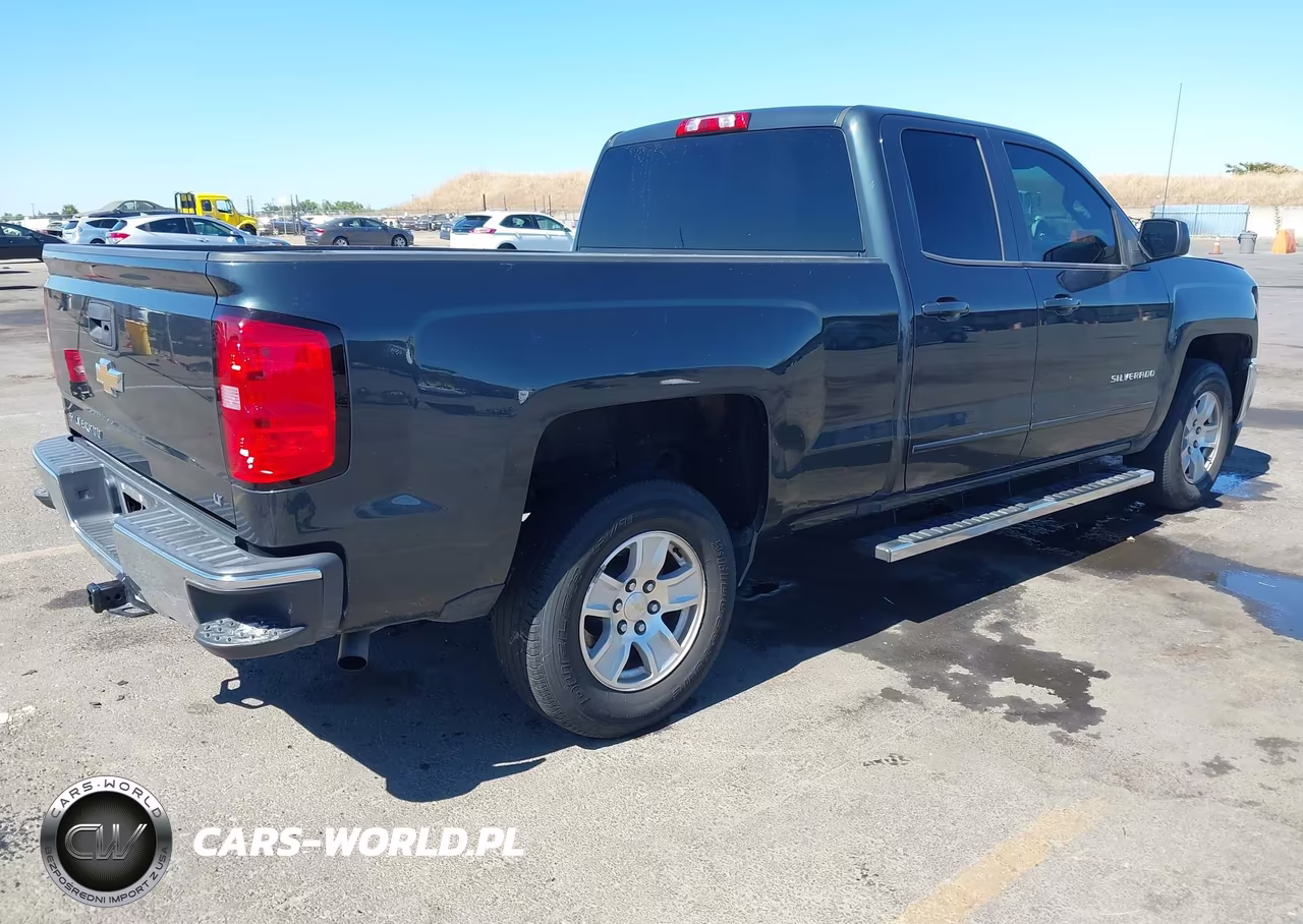 2018 Chevrolet Silverado 1500 1Lt VIN:1GCRCREH8JZ183968 - 4