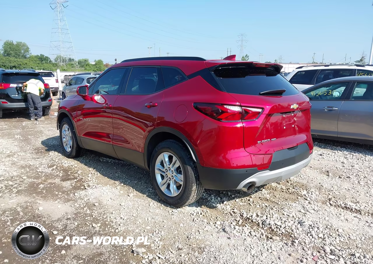 2019 Chevrolet Blazer VIN:3GNKBGRS8KS691488 - 3