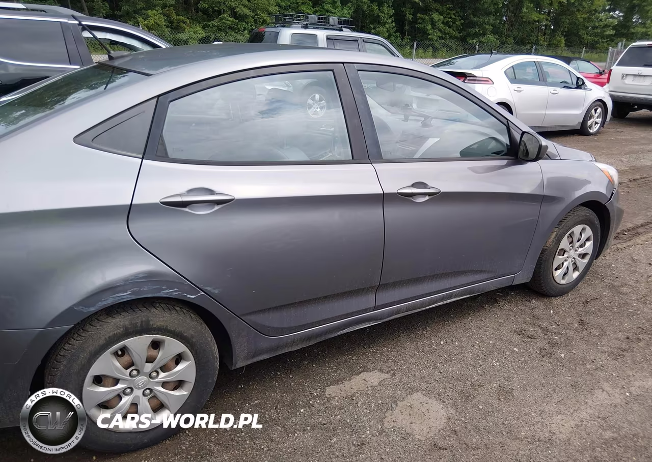 2015 Hyundai Accent Gls VIN:KMHCT4AE4FU792382 - 6