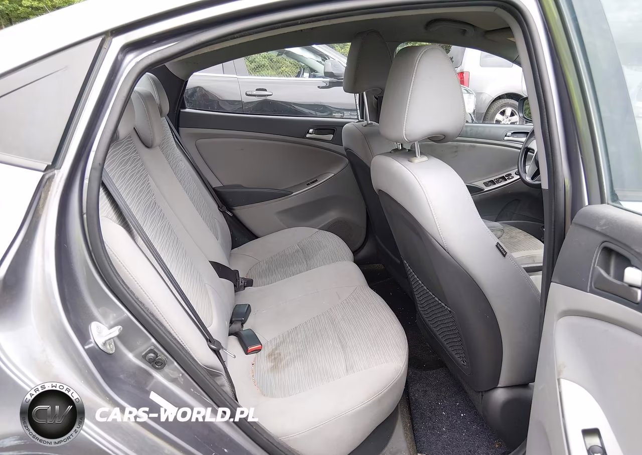 2015 Hyundai Accent Gls VIN:KMHCT4AE4FU792382 - 8