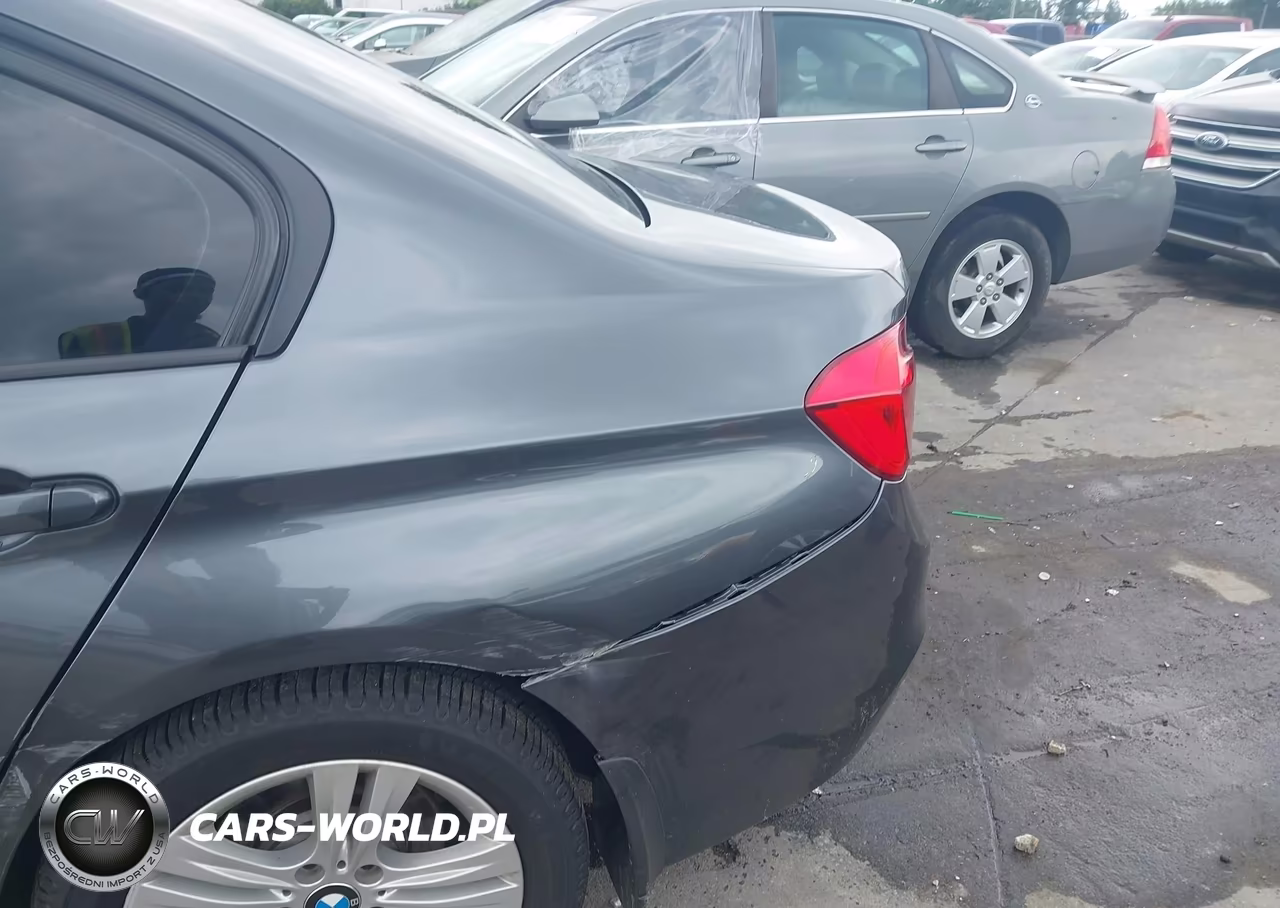 2016 BMW 328I VIN:WBA8E9C55GK647277 - 18