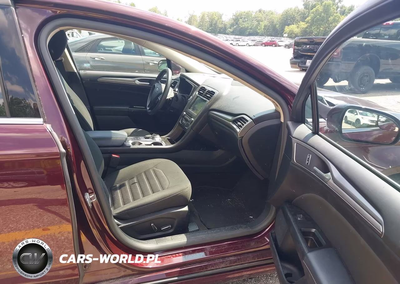 2017 Ford Fusion Se VIN:3FA6P0HD3HR378120 - 5