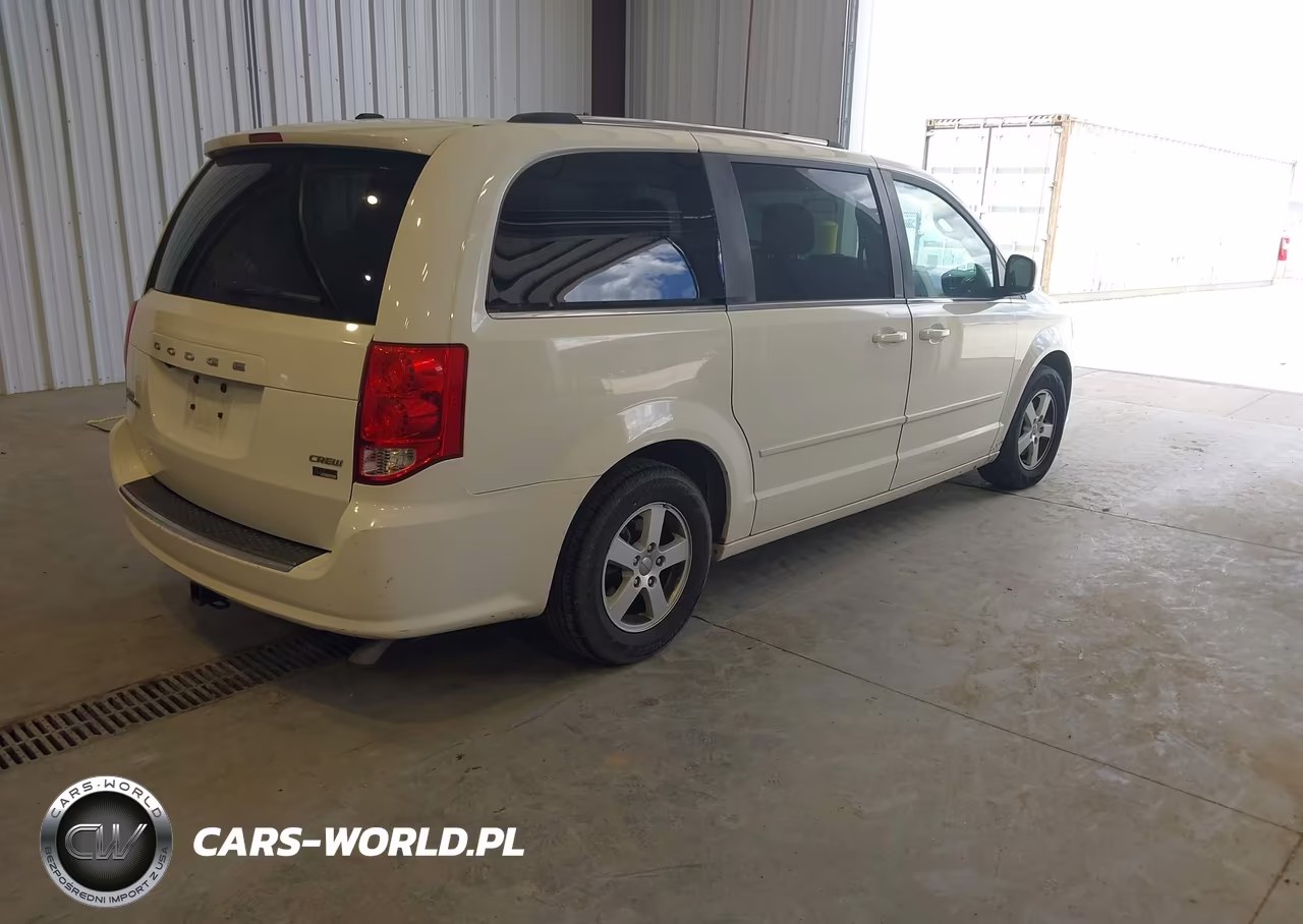 2011 Dodge Grand Caravan Crew VIN:2D4RN5DG7BR678768 - 4