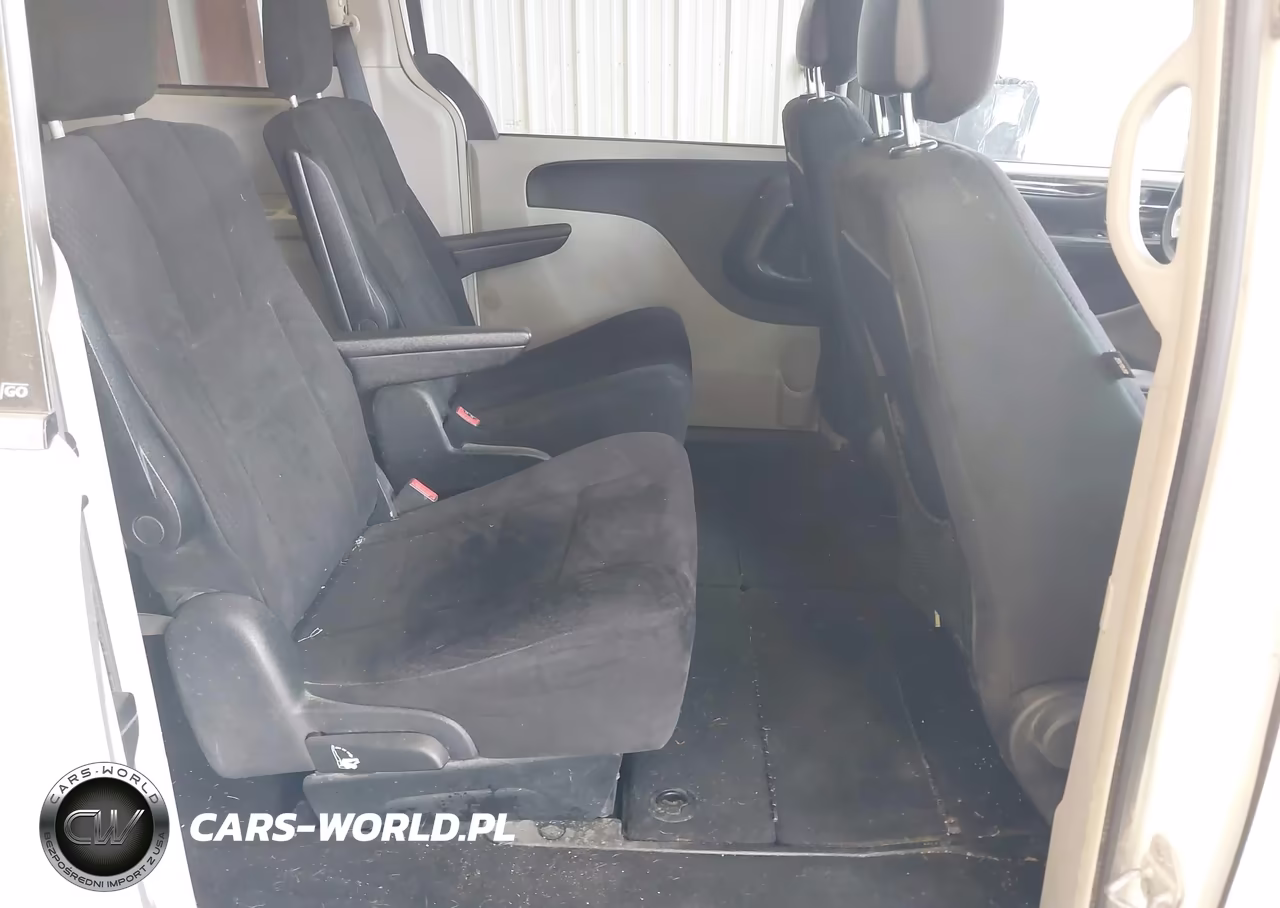 2011 Dodge Grand Caravan Crew VIN:2D4RN5DG7BR678768 - 8