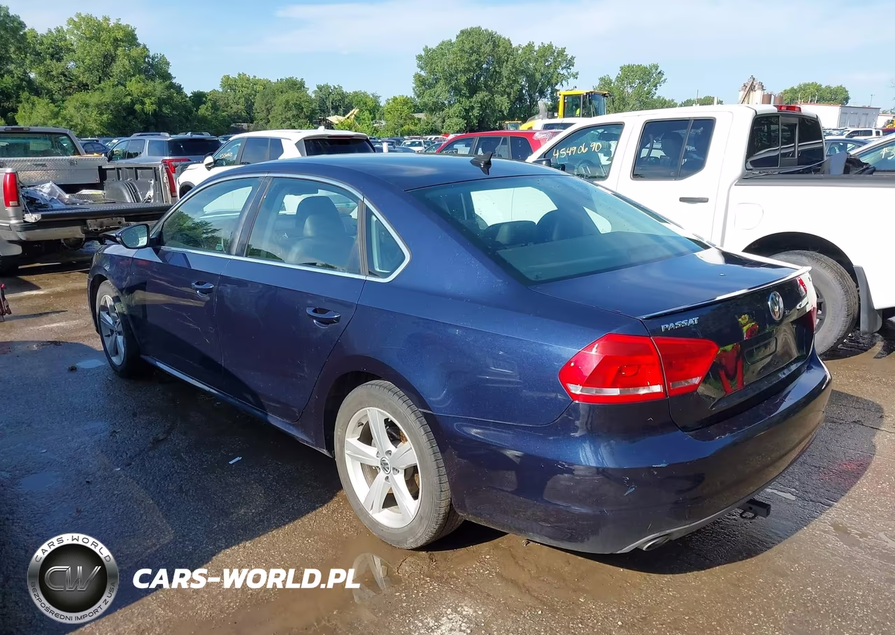 2012 Volkswagen Passat 2.0L Tdi Se VIN:1VWBN7A30CC012953 - 3
