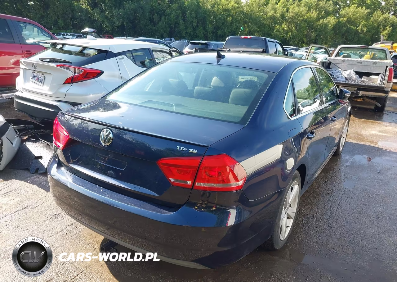 2012 Volkswagen Passat 2.0L Tdi Se VIN:1VWBN7A30CC012953 - 4