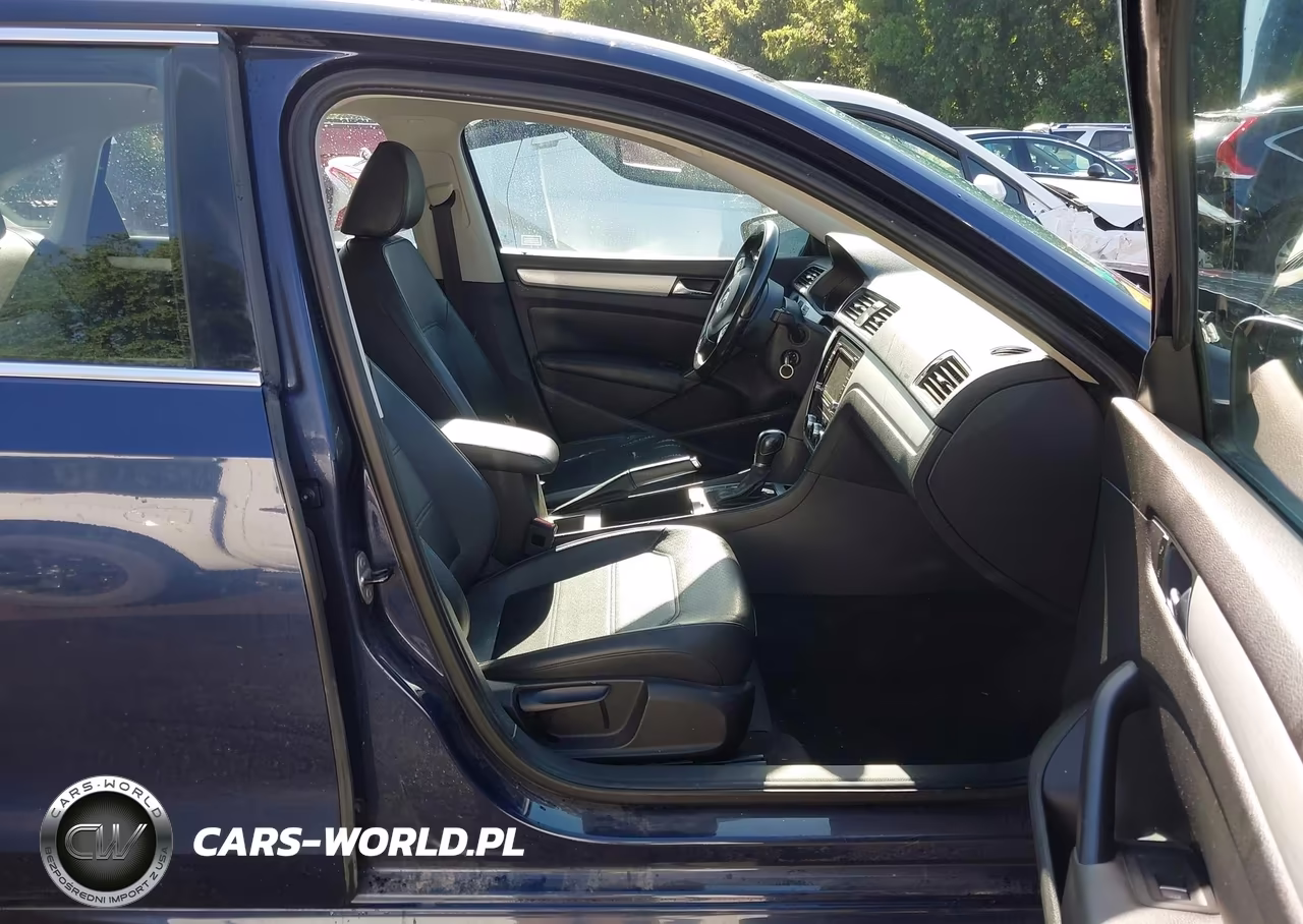 2012 Volkswagen Passat 2.0L Tdi Se VIN:1VWBN7A30CC012953 - 5