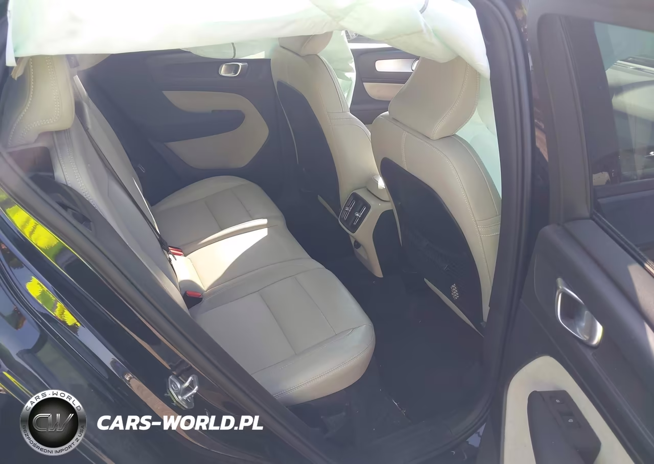 2021 Volvo Xc40 T5 Momentum VIN:YV4162UK9M2429722 - 8