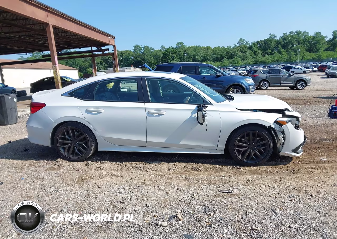 2022 Honda Civic Touring VIN:2HGFE1F92NH318245 - 13