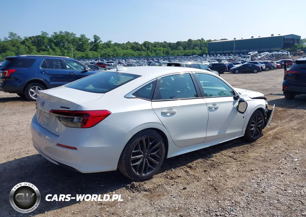 2022 Honda Civic Touring VIN:2HGFE1F92NH318245 - 4