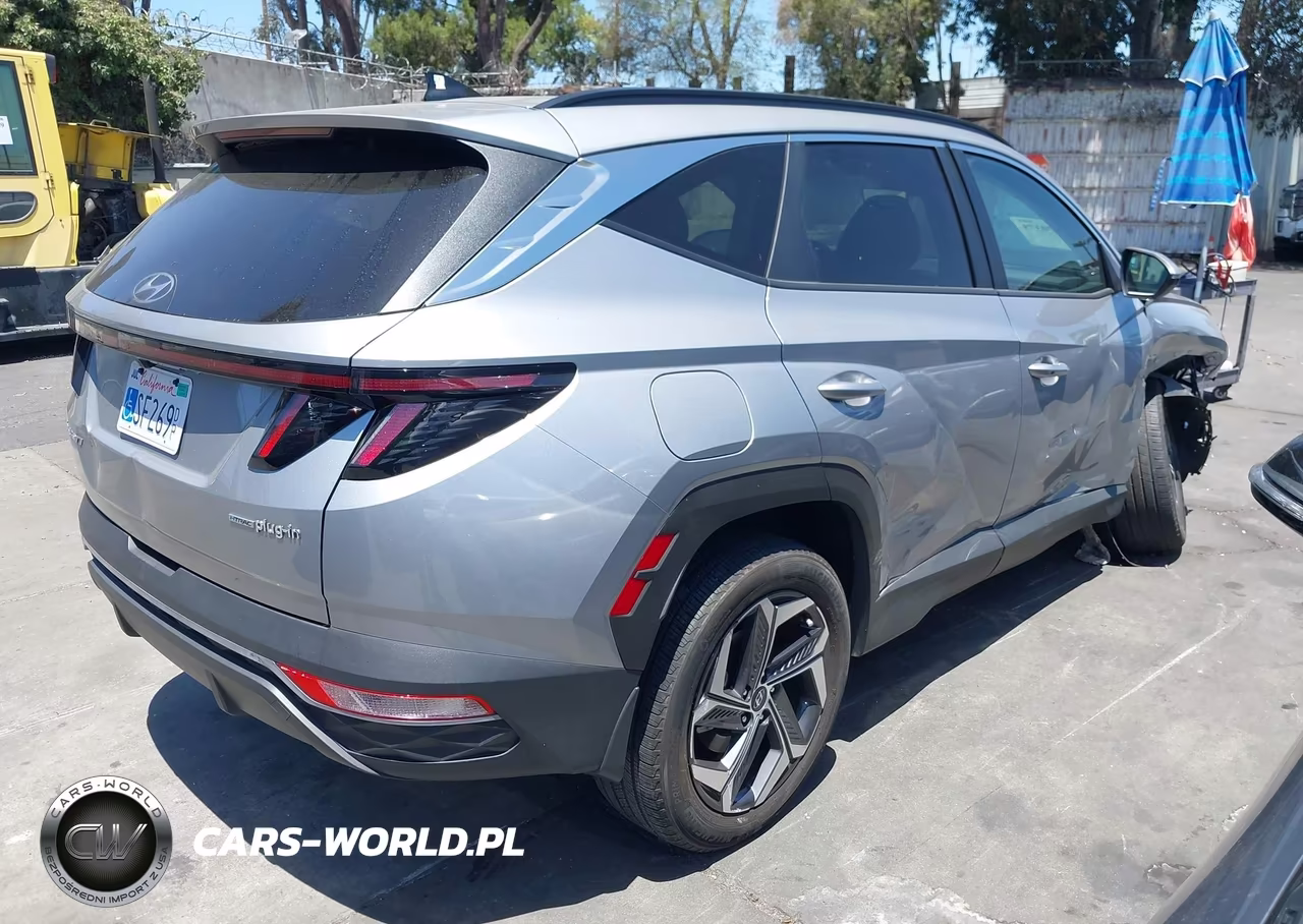 2022 Hyundai Tucson Plug-In Hybrid Sel VIN:KM8JBDA25NU071082 - 4