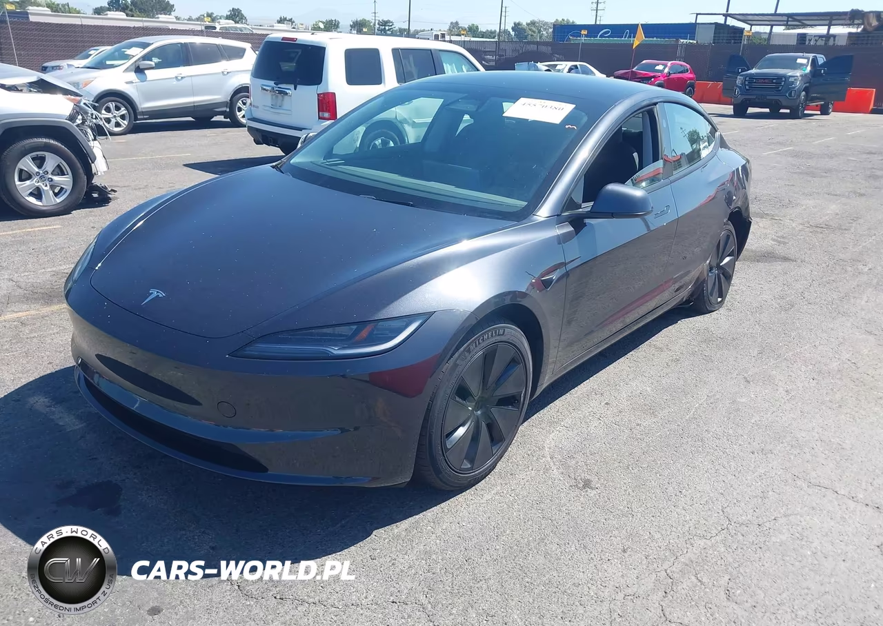 2025 Tesla Model 3 Long Range Rear-Wheel Drive-Standard Rear-Wheel Drive VIN:5YJ3E1EA6SF047866 - 2