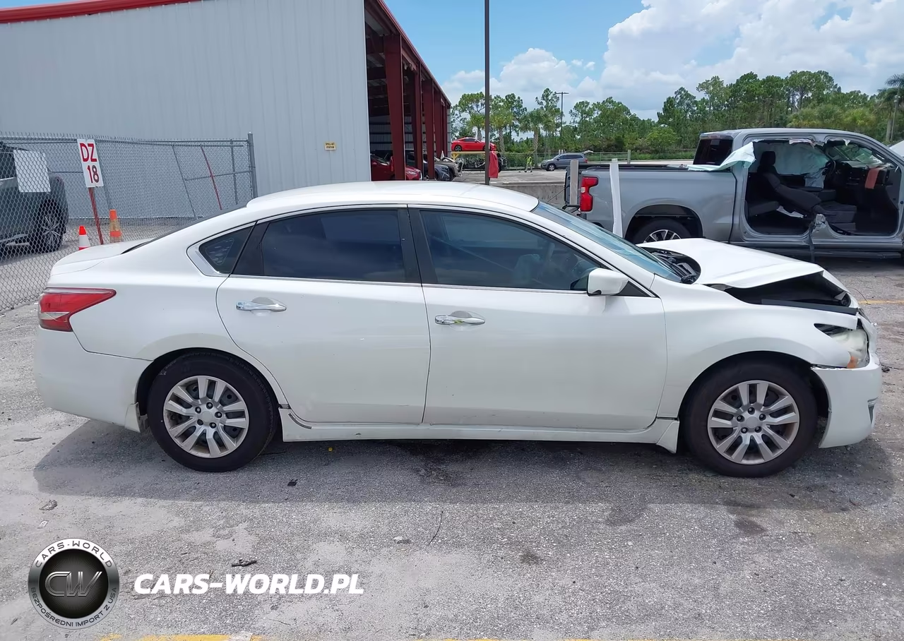 2013 Nissan Altima 2.5 S VIN:1N4AL3AP4DC282680 - 13