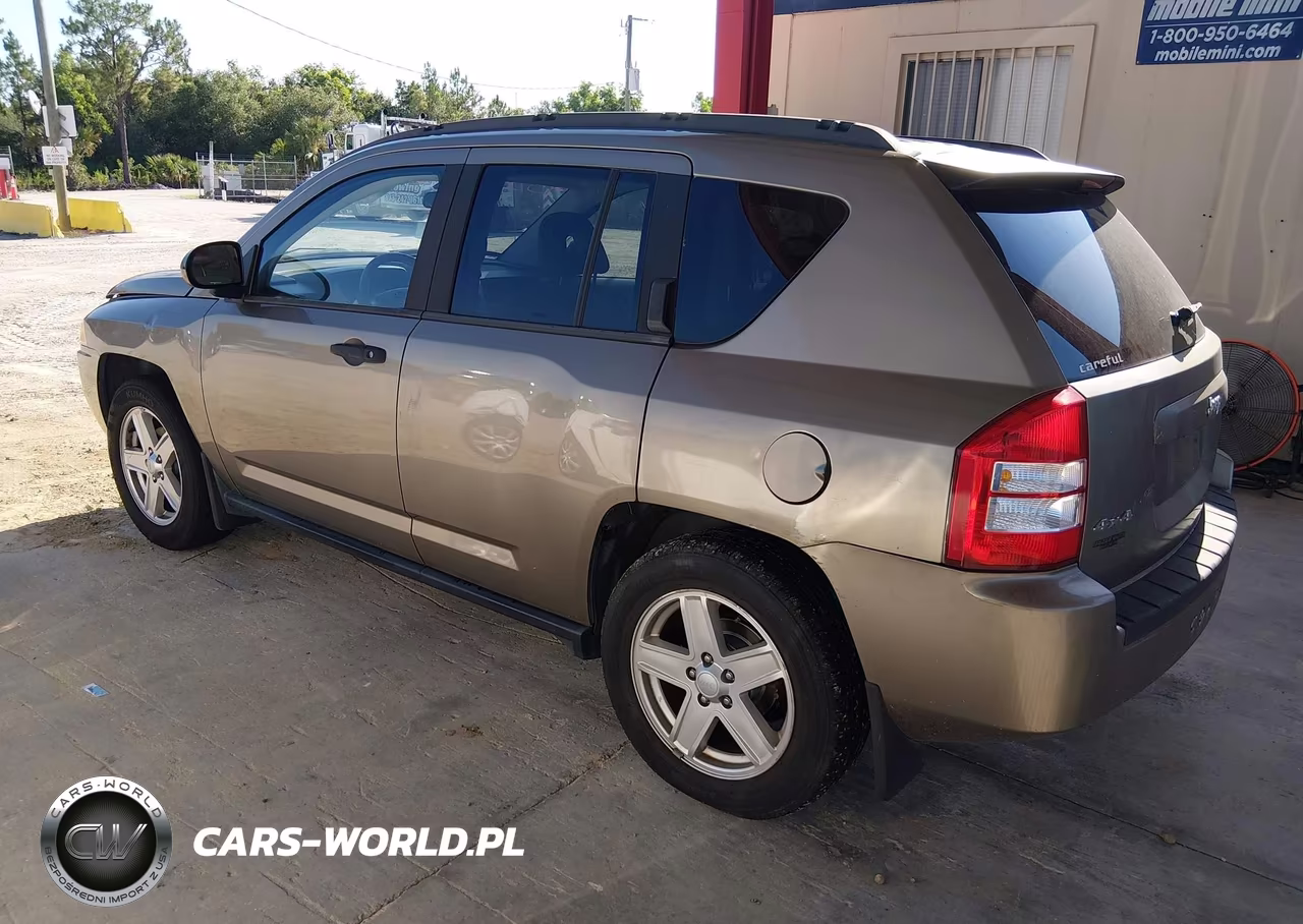 2007 Jeep Compass Sport VIN:1J8FF47W37D207228 - 3