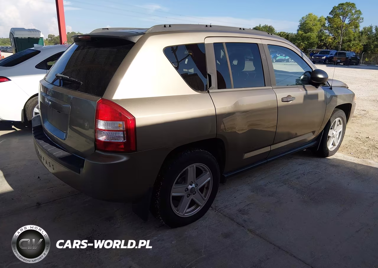 2007 Jeep Compass Sport VIN:1J8FF47W37D207228 - 4