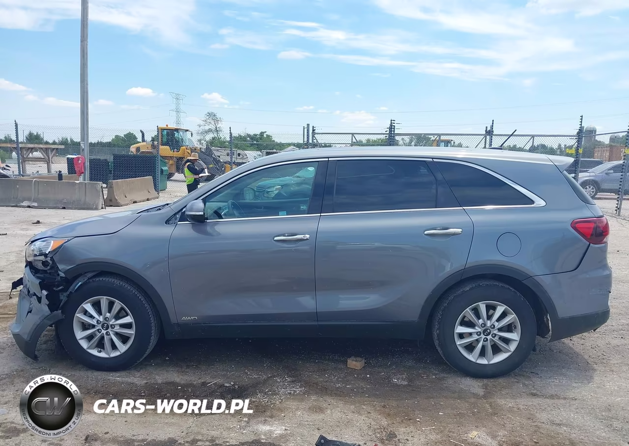 2020 Kia Sorento 3.3L Lx VIN:5XYPGDA51LG621077 - 14