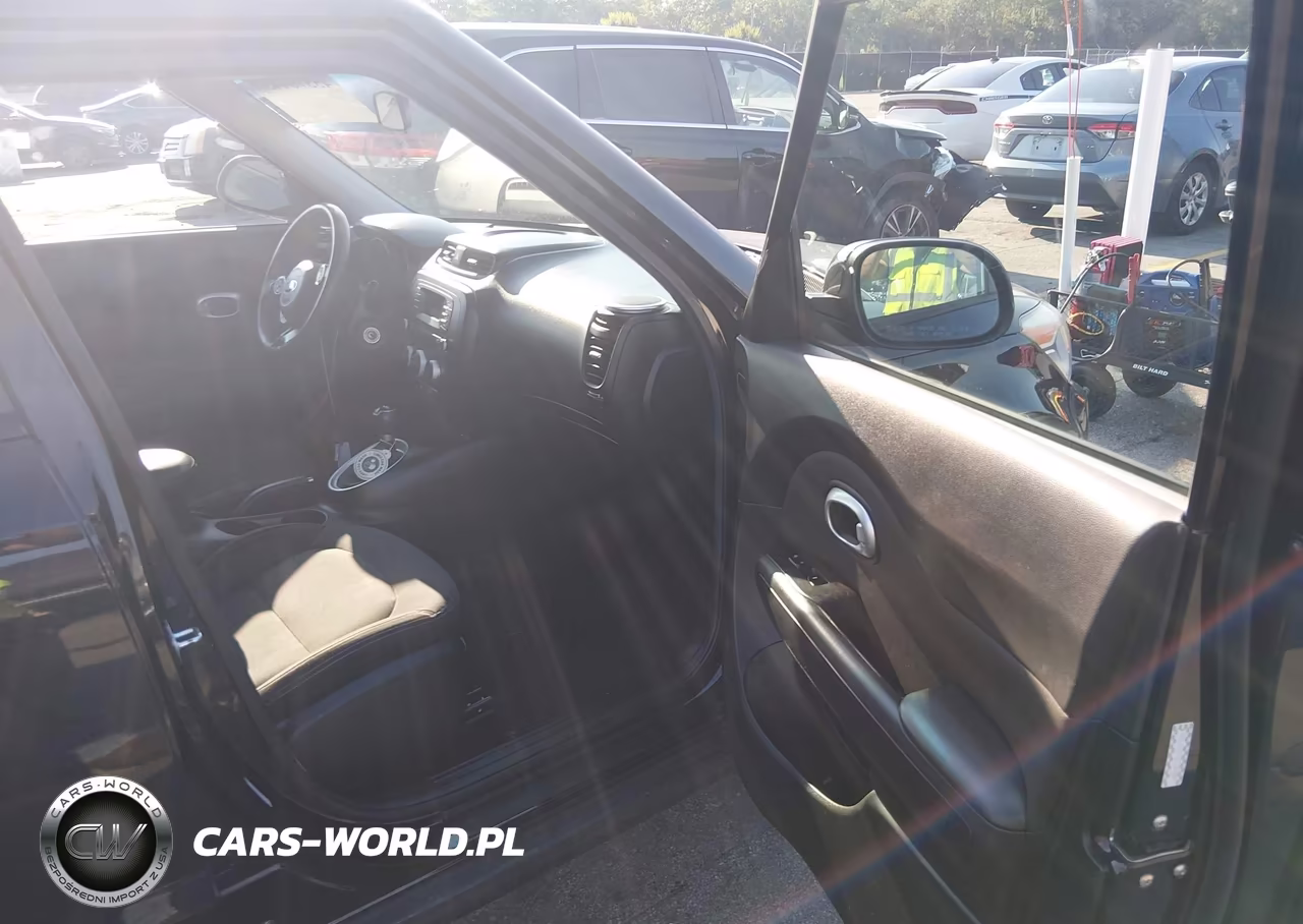2015 Kia Soul Base VIN:KNDJN2A23F7800809 - 5