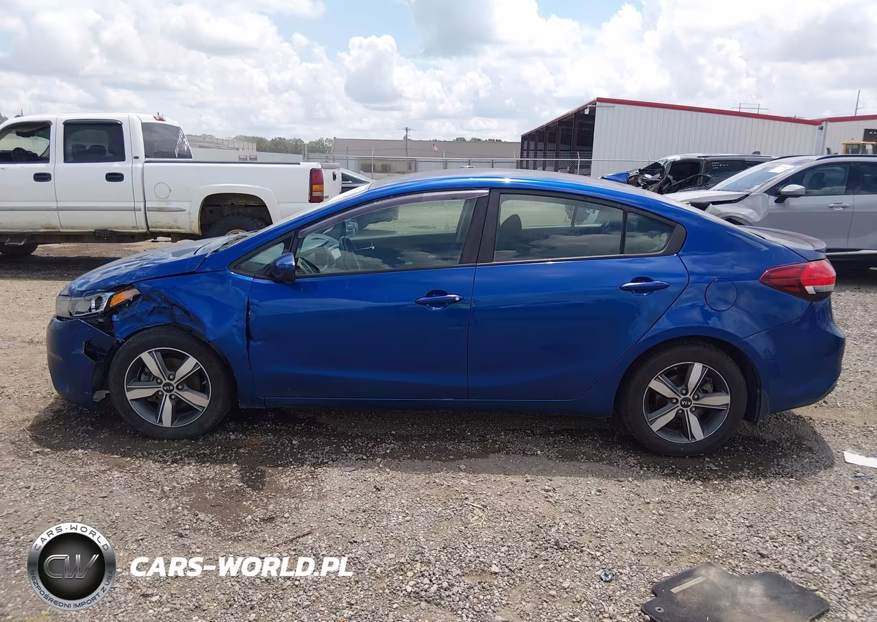 2018 Kia Forte S VIN:3KPFL4A76JE224936 - 14