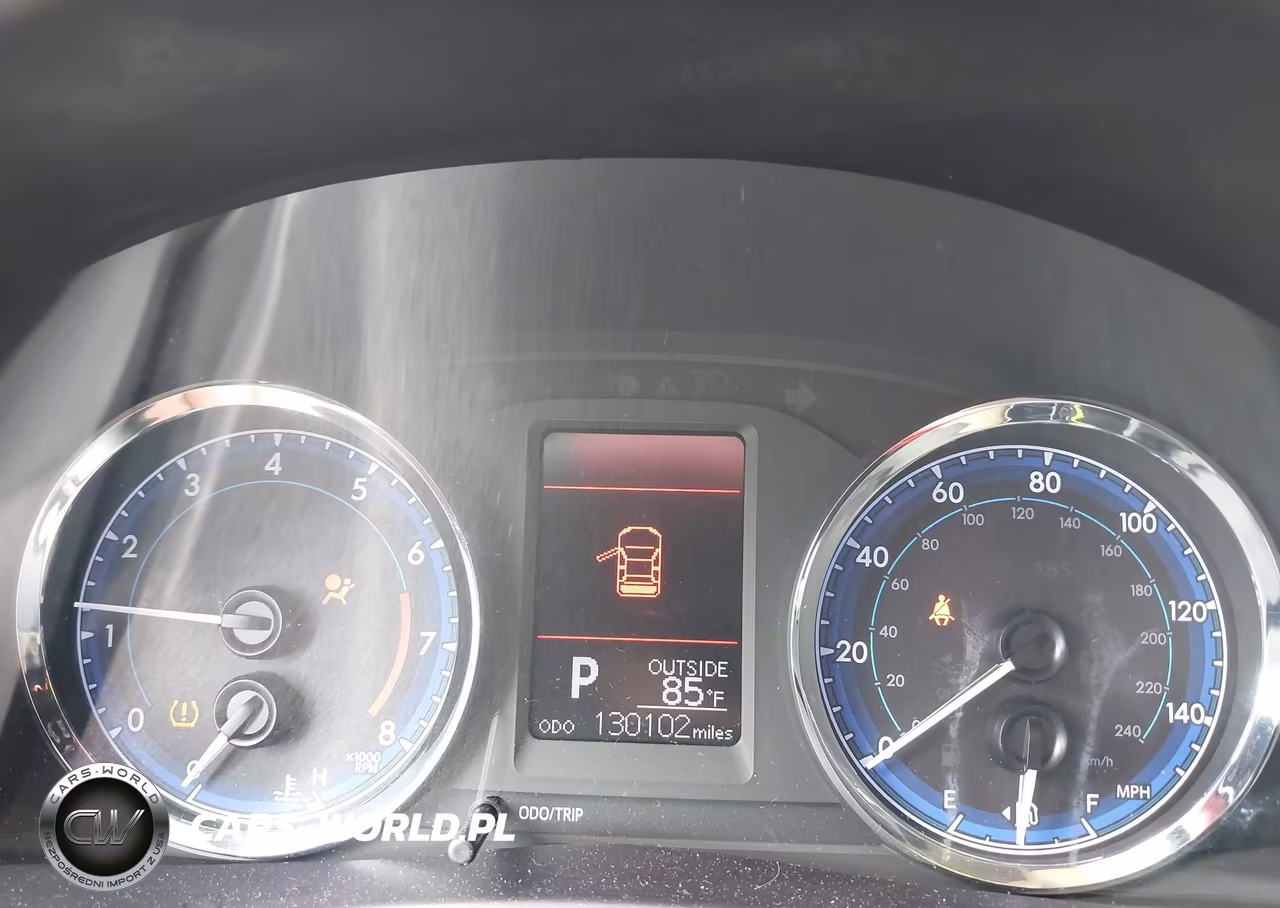 2017 Toyota Corolla Le VIN:5YFBURHE7HP703954 - 7