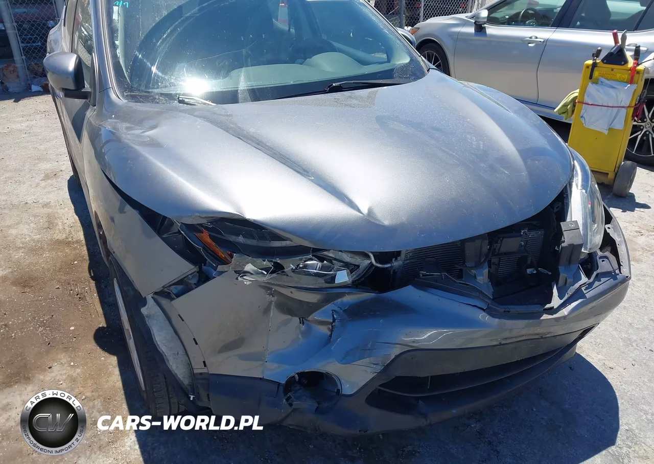 2019 Nissan Rogue Sport S VIN:JN1BJ1CR0KW624079 - 14