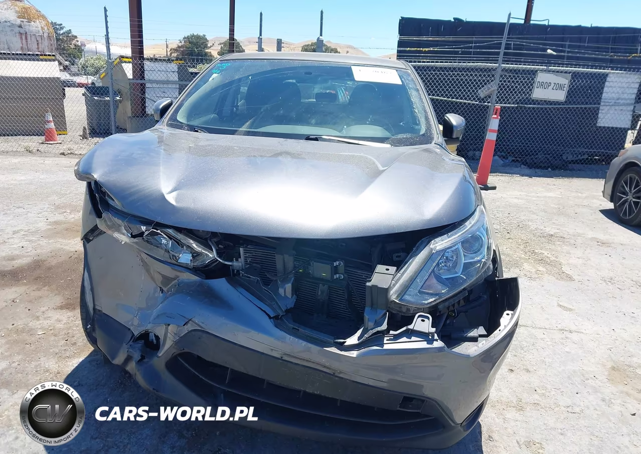 2019 Nissan Rogue Sport S VIN:JN1BJ1CR0KW624079 - 15