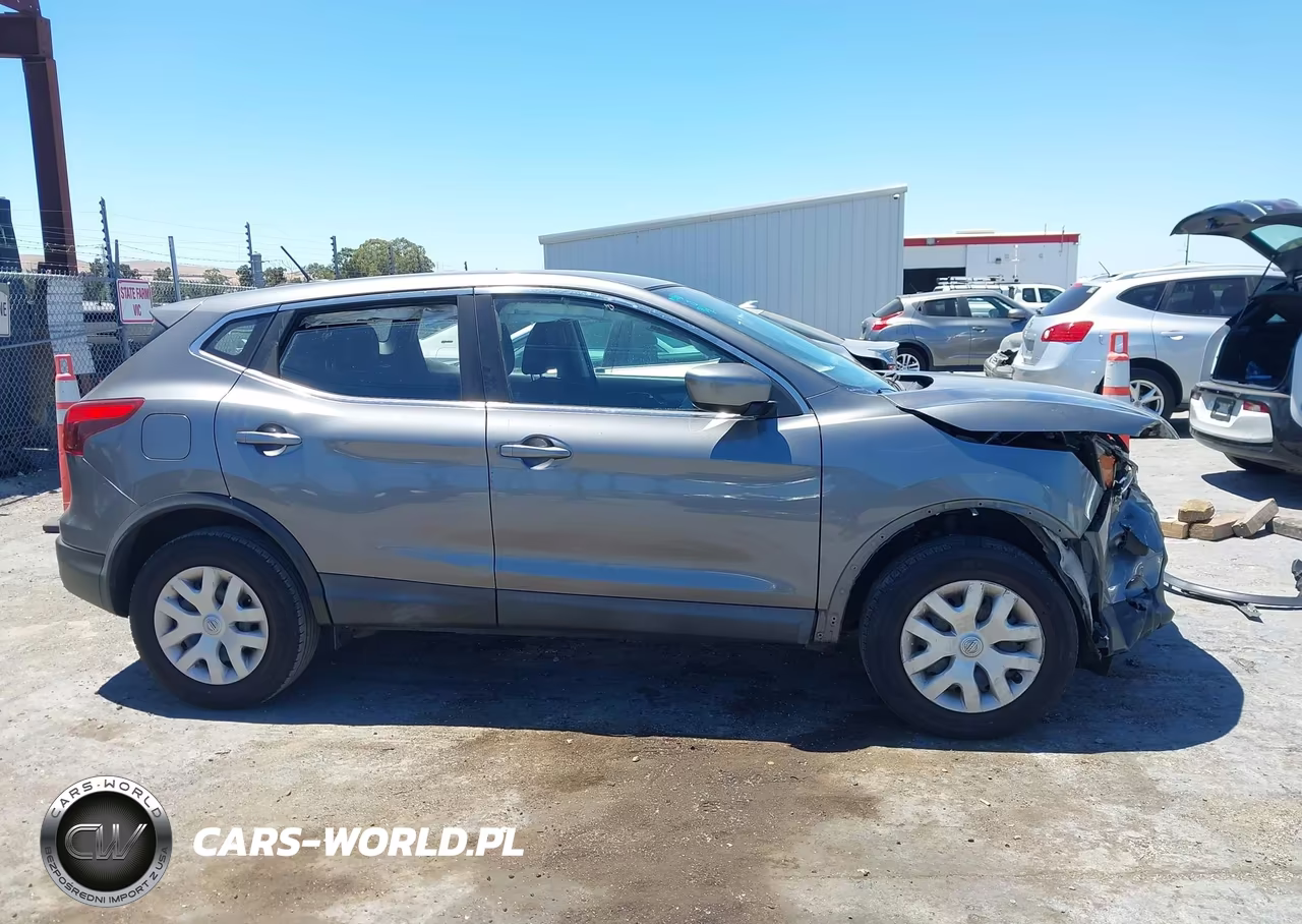 2019 Nissan Rogue Sport S VIN:JN1BJ1CR0KW624079 - 16